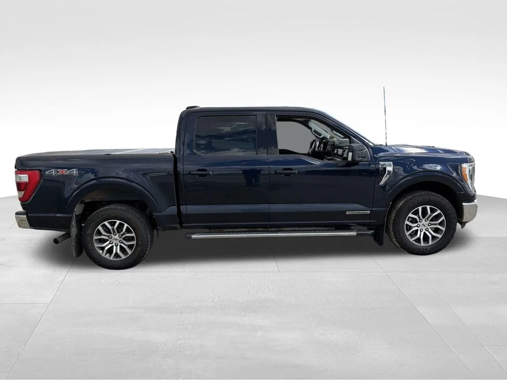 Used 2022 Gray Ford Lariat image 8