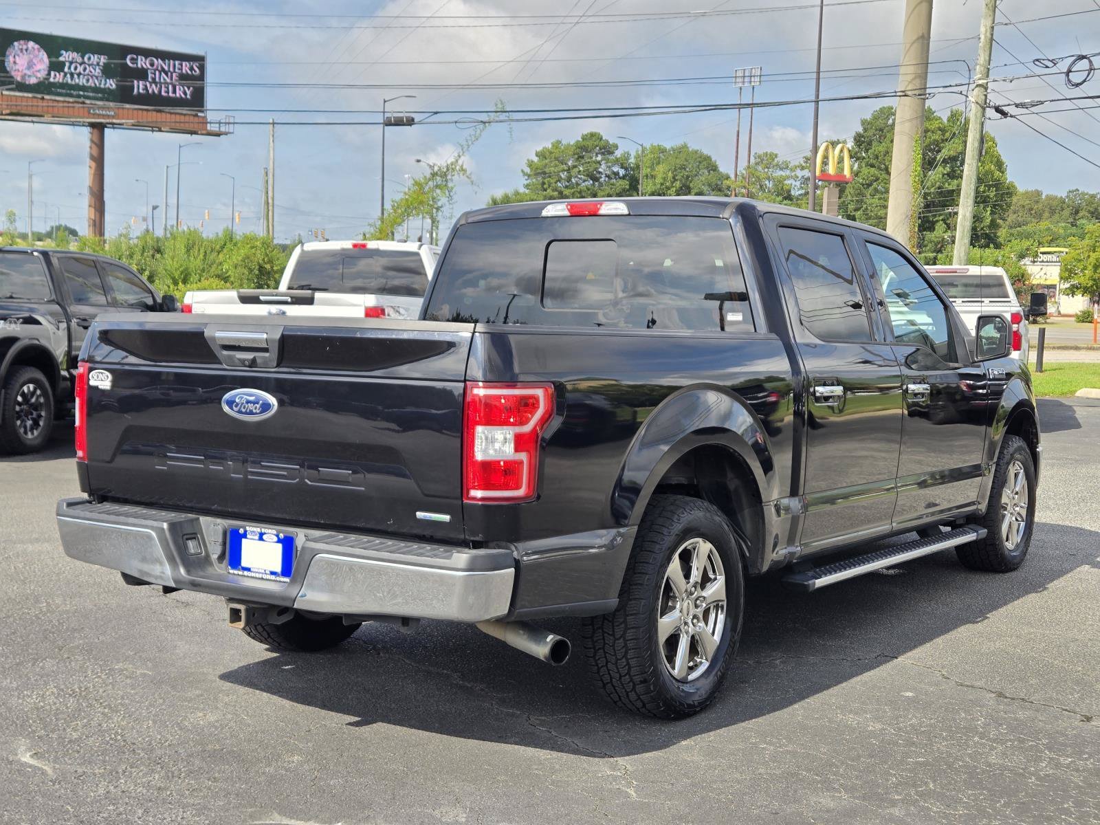 Used 2020 Black Ford XLT image 8