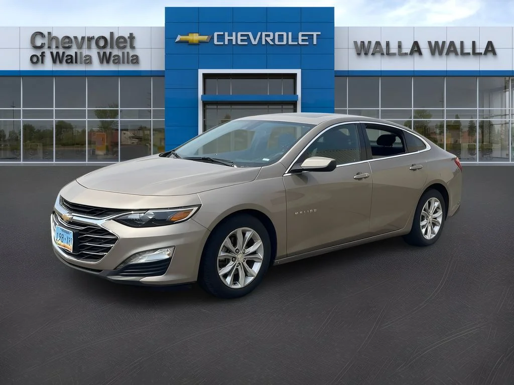 Used 2023 Mineral Gray Metallic Chevrolet LT image 3