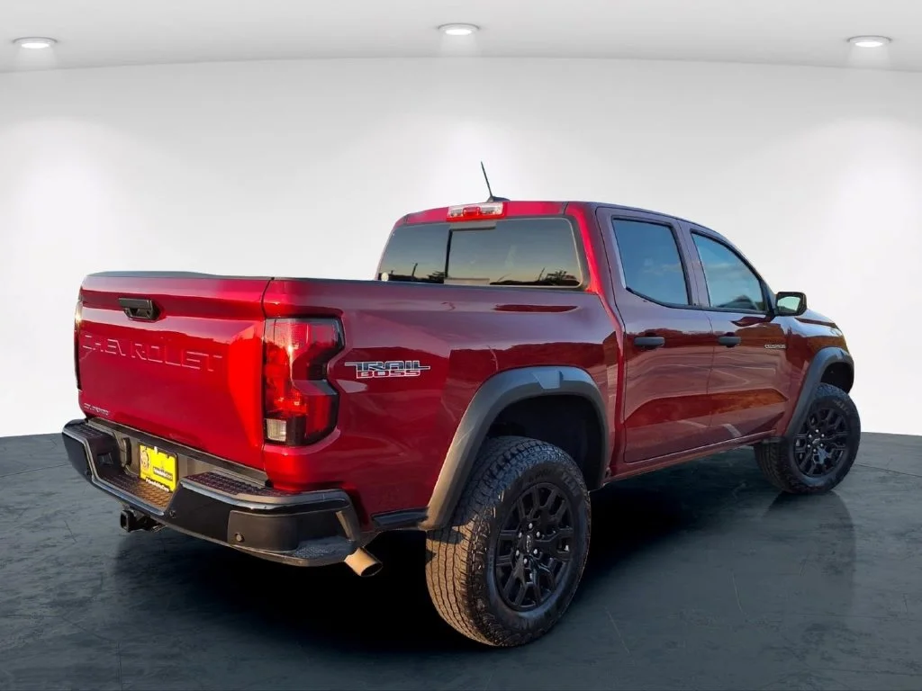 Used 2026 Red Chevrolet Trail Boss image 8