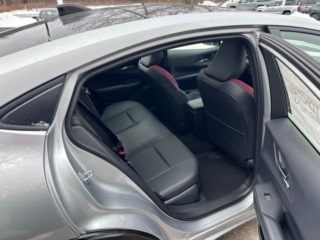 2026 Toyota Prius Plug-in Hybrid XSE - Photo 11