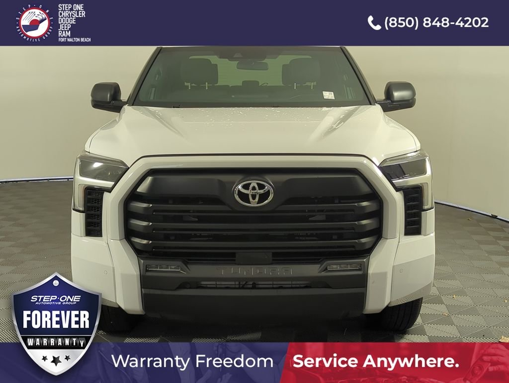 Used 2025 White Toyota SR5 image 9