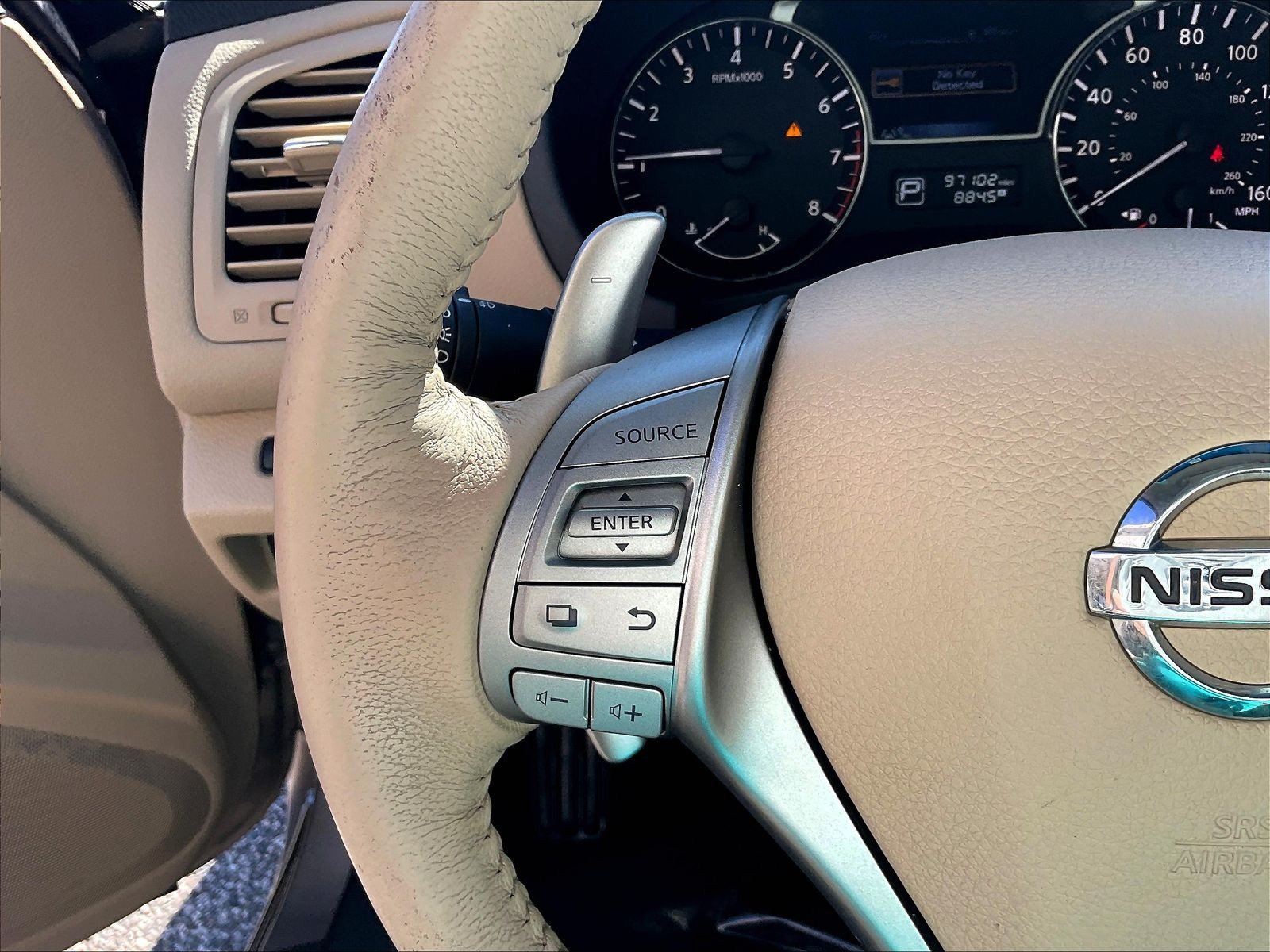 Used 2015 Beige Nissan 3.5 SL image 13