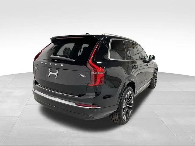 2026 Volvo XC90 Plus - Photo 7