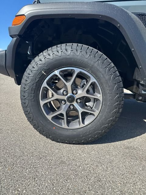 New 2025 Gray Jeep Sport S image 10
