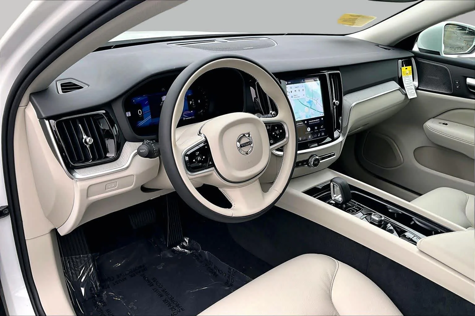 New 2026 Crystal White Volvo Plus image 9