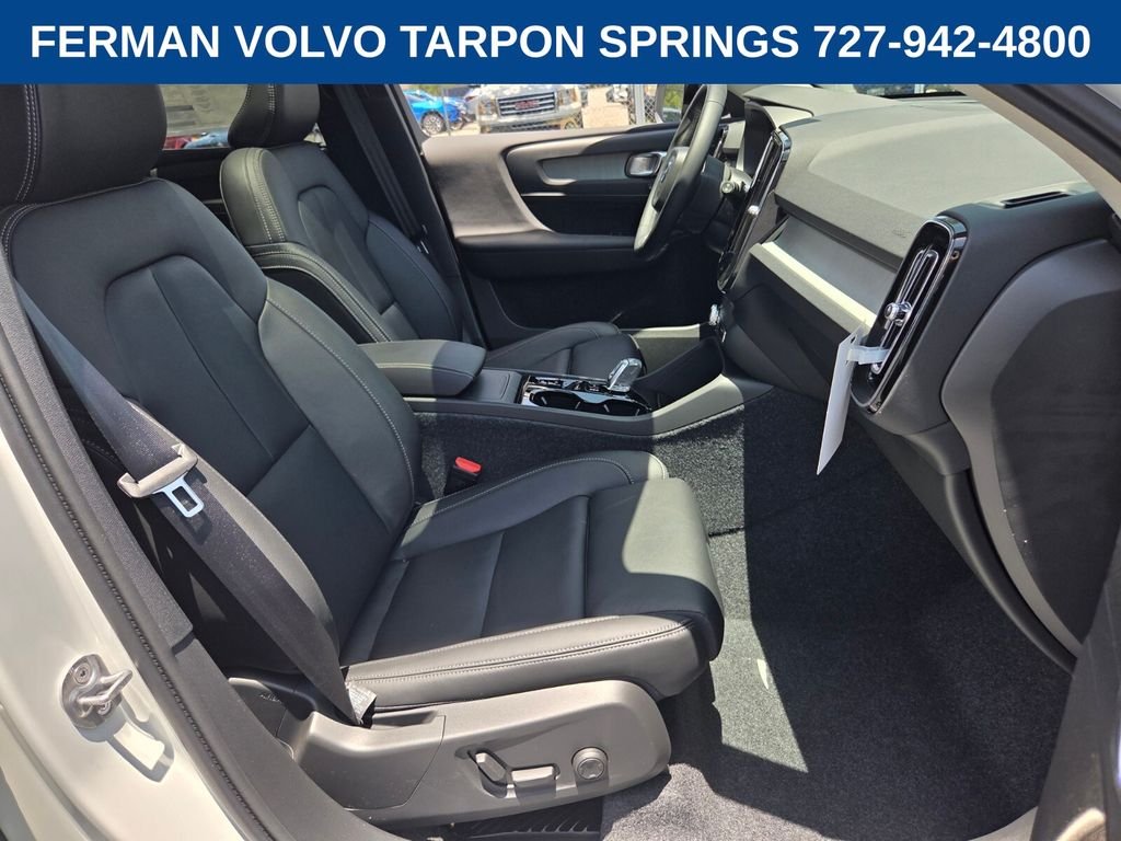 New 2026 Crystal White Volvo Plus image 19