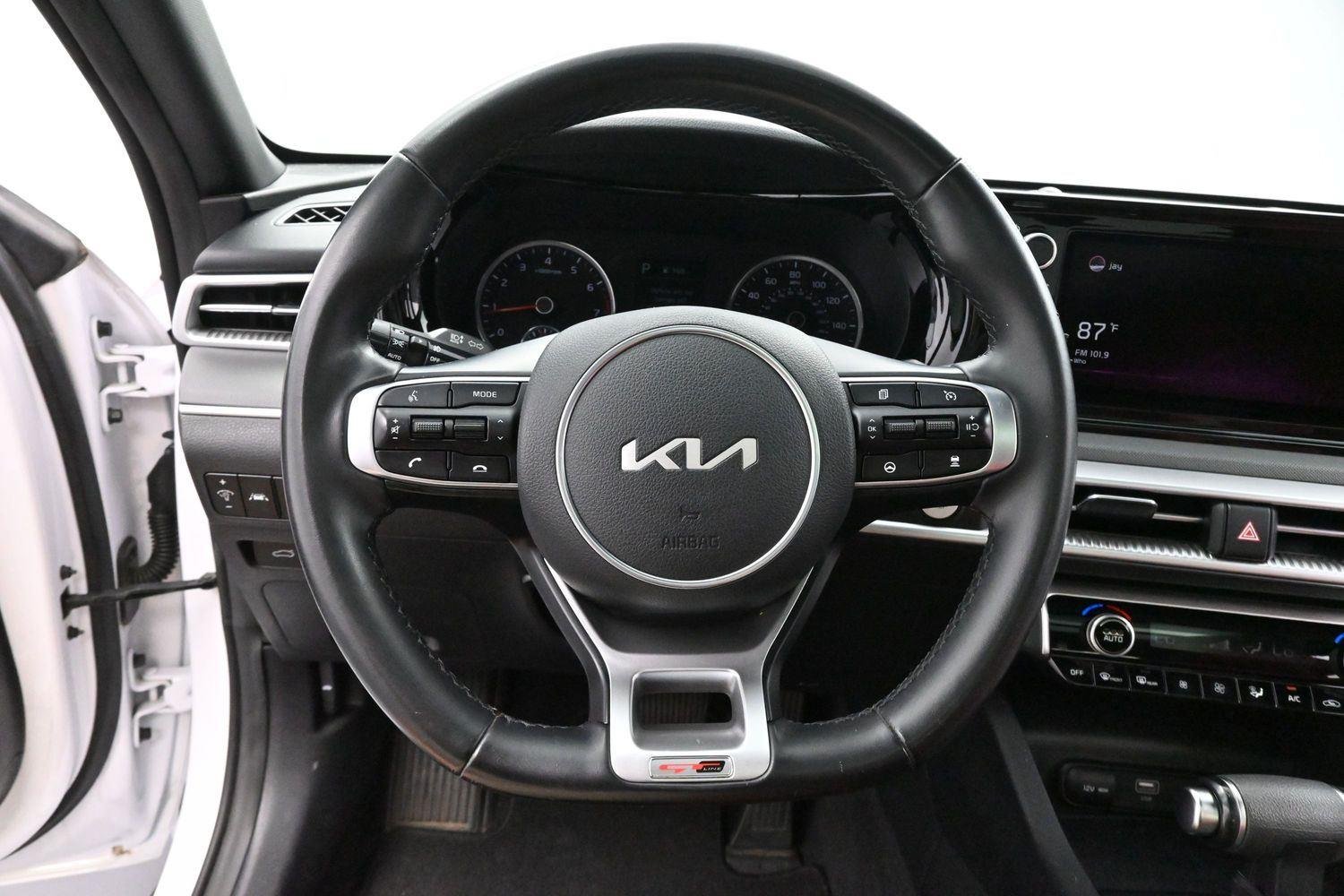 Used 2022 Glacial White Pearl Kia GT-Line image 14