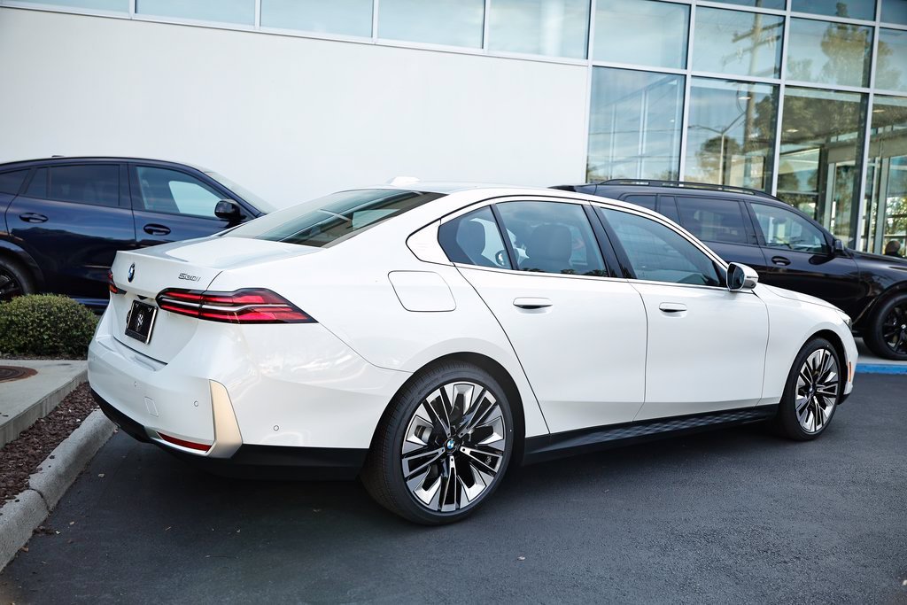 Certified Used 2026 Mineral White Metallic BMW 530i image 7