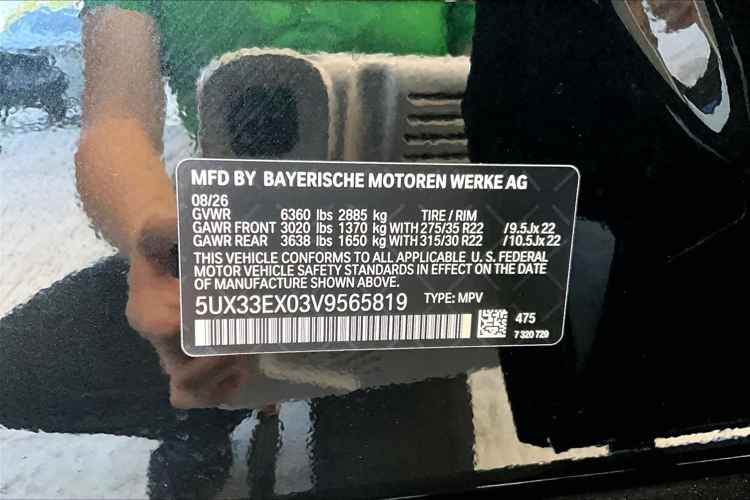 New 2027 Black Sapphire Metallic BMW xDrive40i image 18