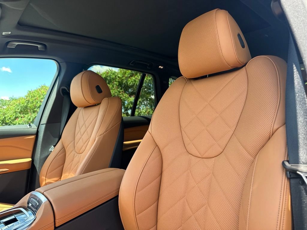 New 2026 Skyscraper Grey Metallic BMW xDrive40i image 15