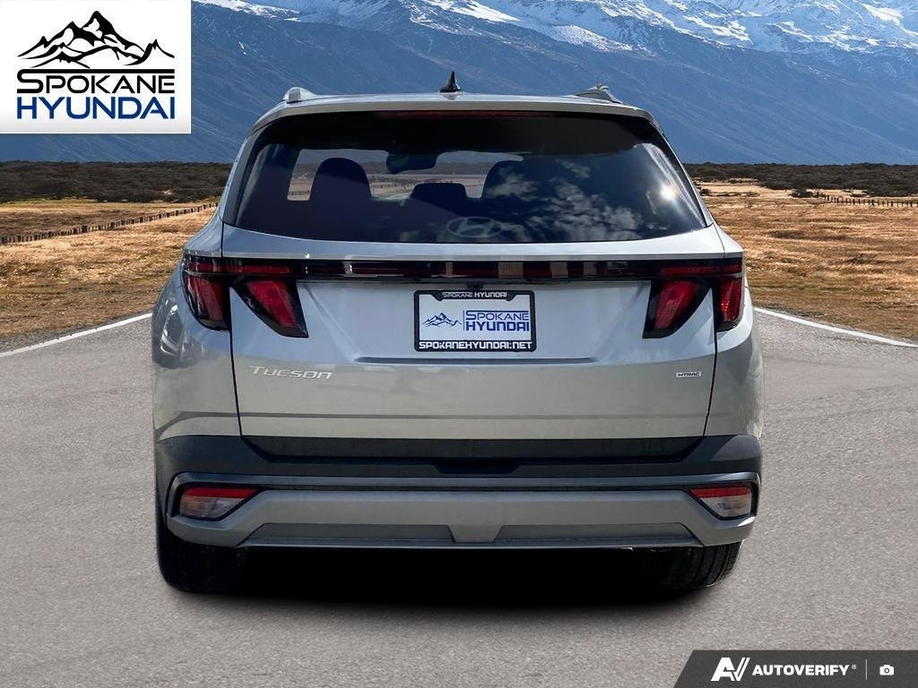 New 2026 SHIMMERING SILVER HYUNDAI SEL PLUS image 4