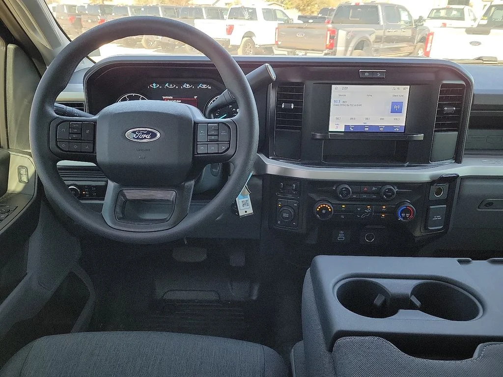 2025 Ford F-250 Super Duty XL - Photo 17