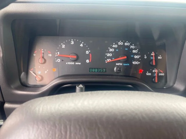 Used 2002 Blue Jeep SE image 18