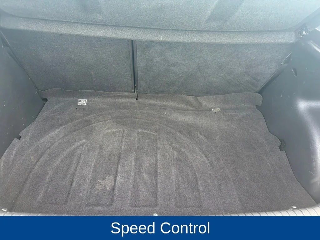 Used 2015 Beige Hyundai Turbo image 8