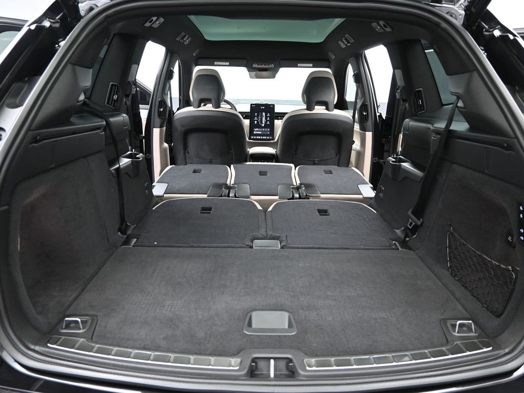 2025 Volvo EX90 Ultra - Photo 22
