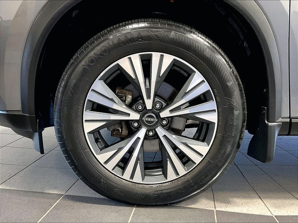 Certified Used 2023 Gray Nissan SV image 7
