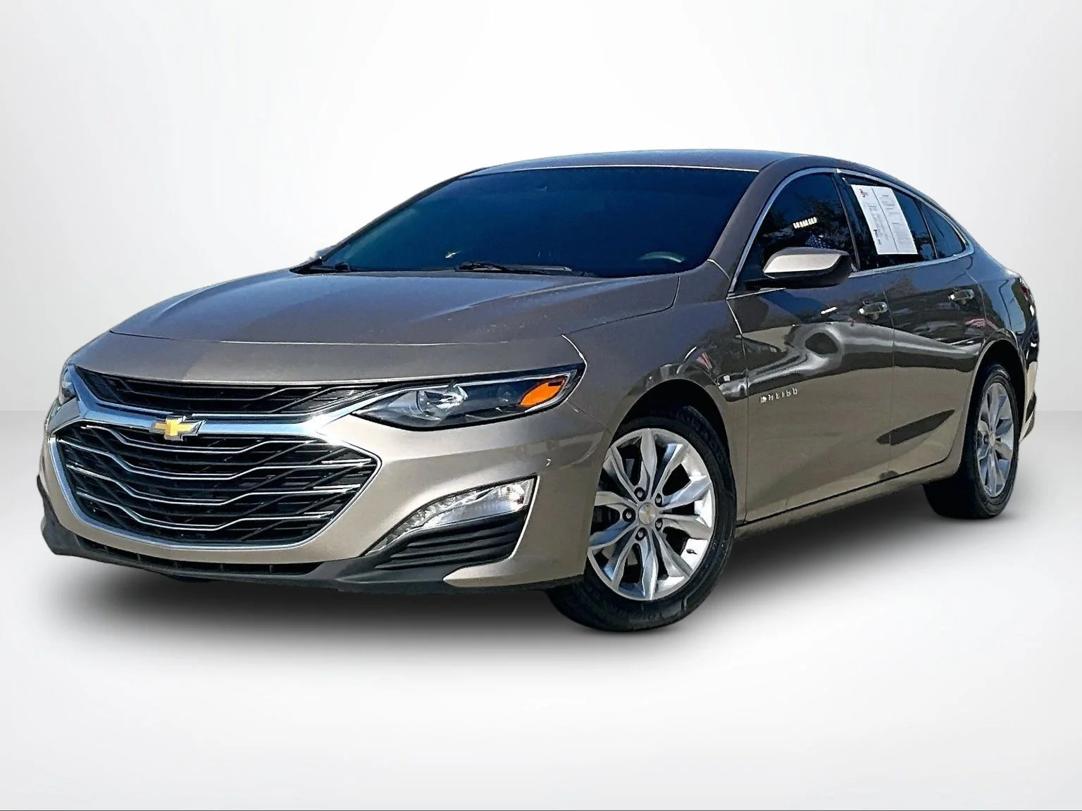Used 2023 Gray Chevrolet LT image 2