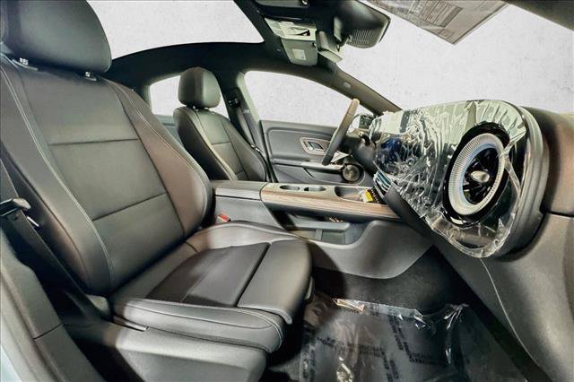 New 2027 Liquid Crystal Green Mercedes-Benz CLA 220 Hybrid image 54