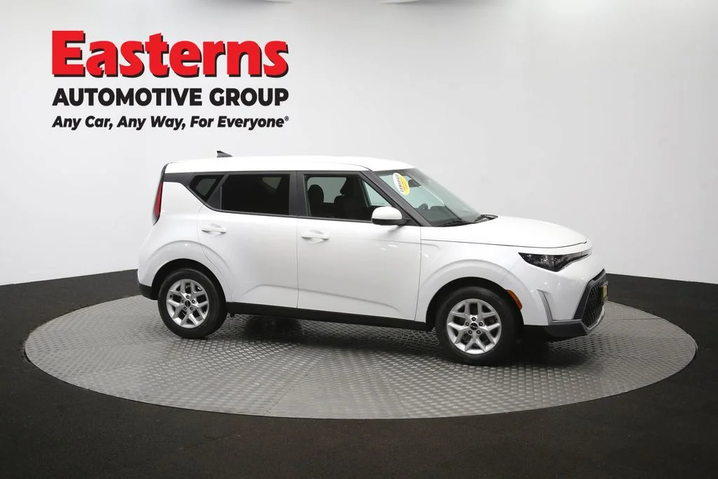 Used 2023 White Kia LX image 48