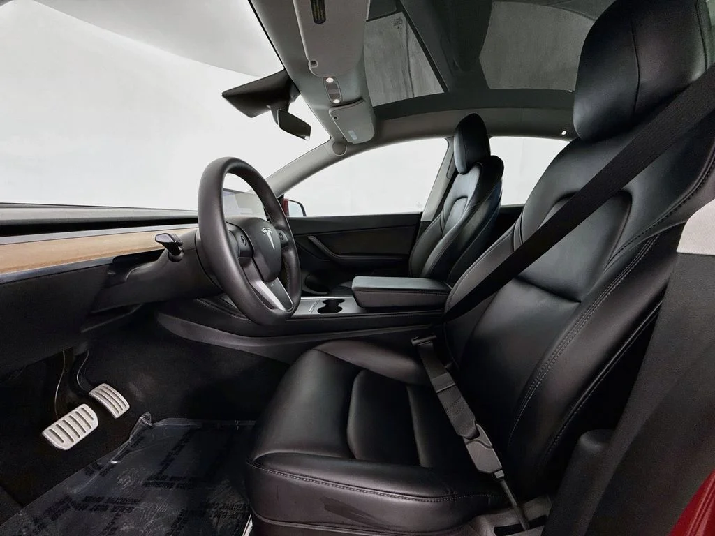 Used 2022 Red Tesla Performance image 21