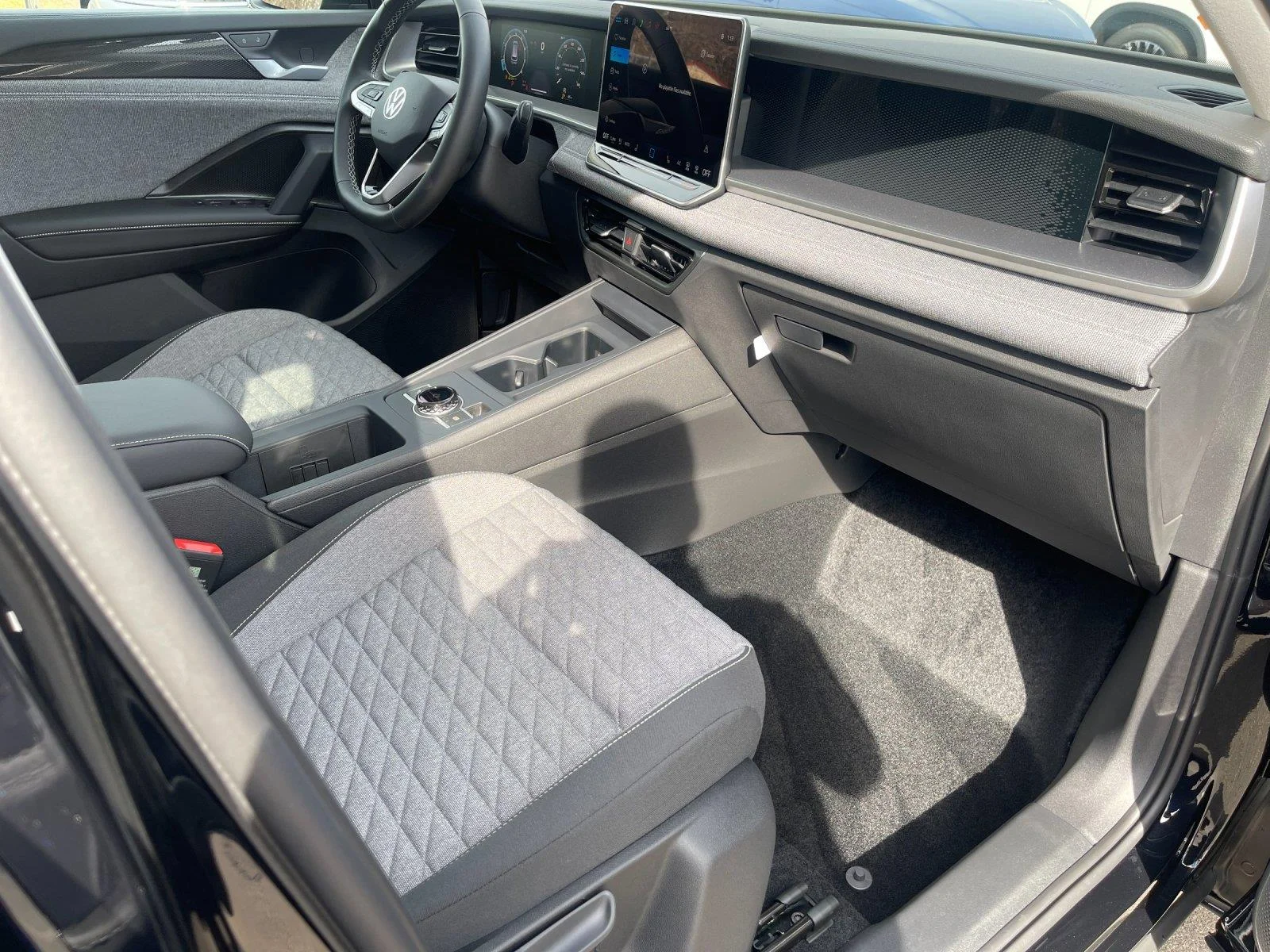 New 2026  Volkswagen S image 40