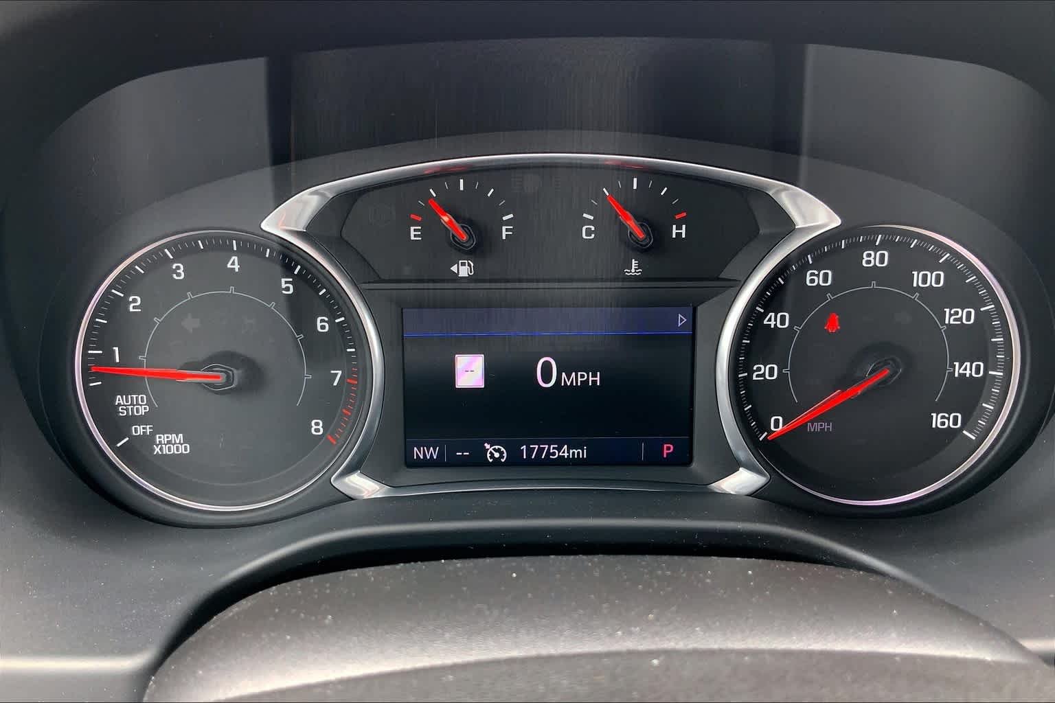 Used 2020 Carbon Black Metallic GMC SLT image 26
