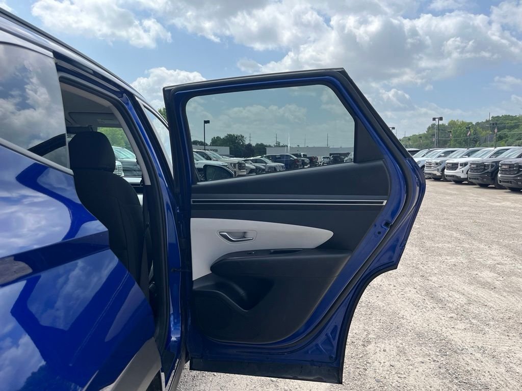 Used 2024 Intense Blue Hyundai SEL image 31