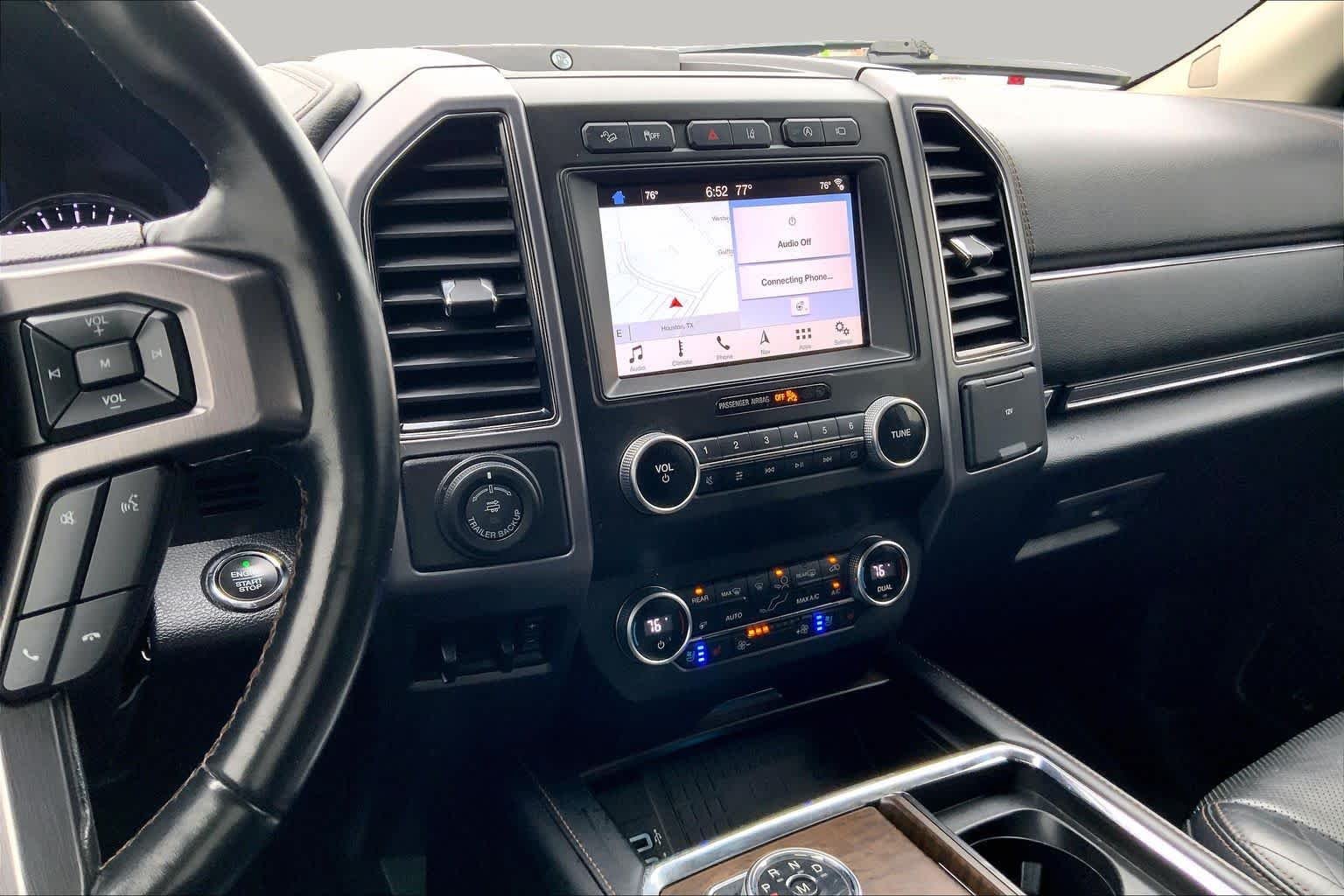 Used 2019 Magnetic Metallic Ford Platinum image 7