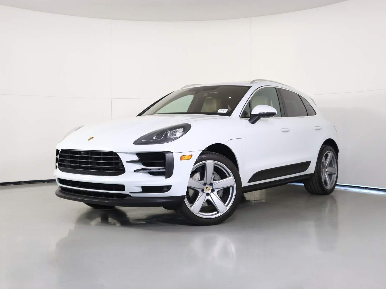 2021 Porsche Macan S's photo