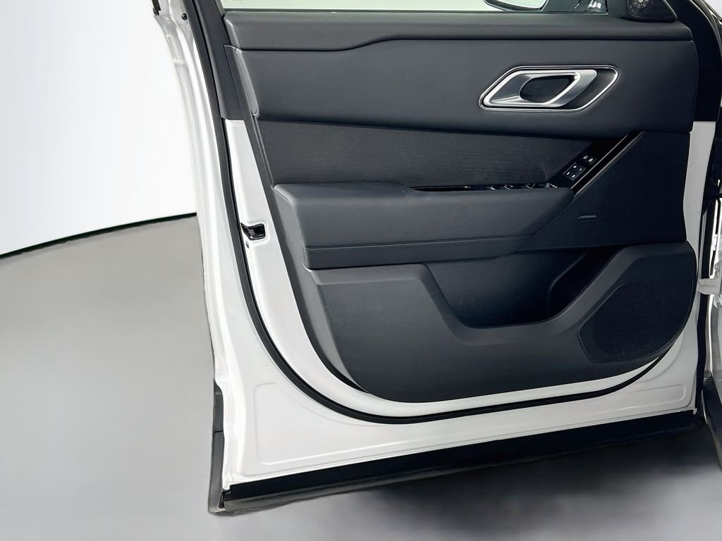 2026 Land Rover Range Rover Velar S - Photo 18