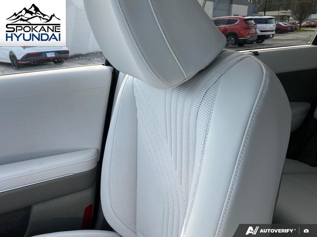 New 2026 Classy Blue Pearl Hyundai SEL 8P image 23