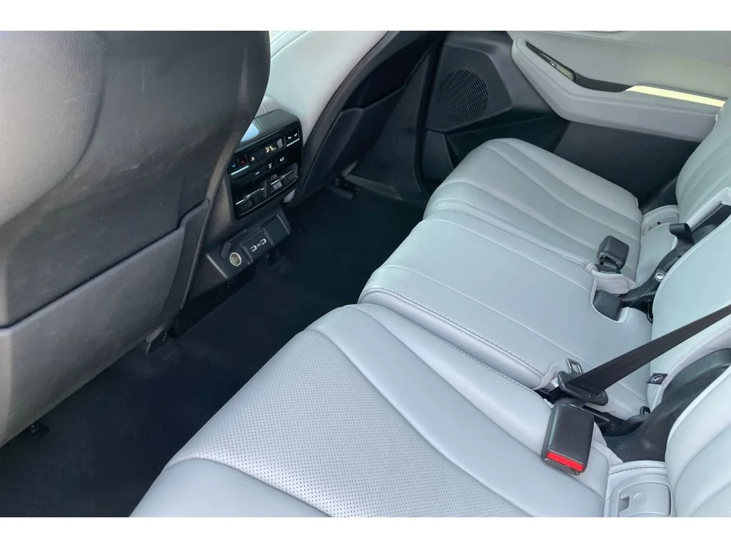 Used 2023 Lunar Silver Metallic Acura TECH image 13