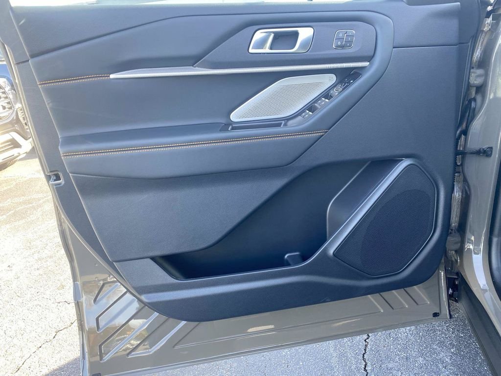 New 2026 Marsh Gray Ford Tremor® image 12