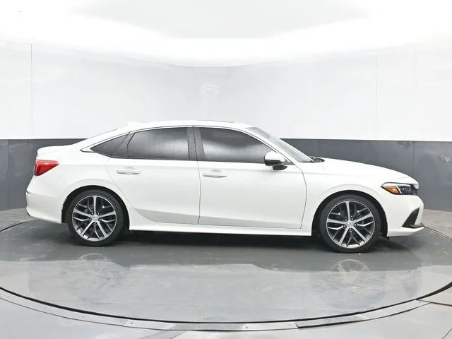 Certified Used 2024 Platinum White Pearl Honda 1.5T 4D TOURING image 11