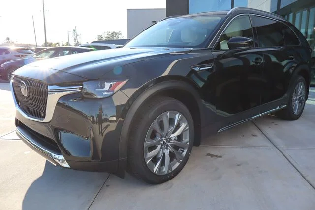 2026 Mazda CX-90 Premium Plus Package - Photo 8