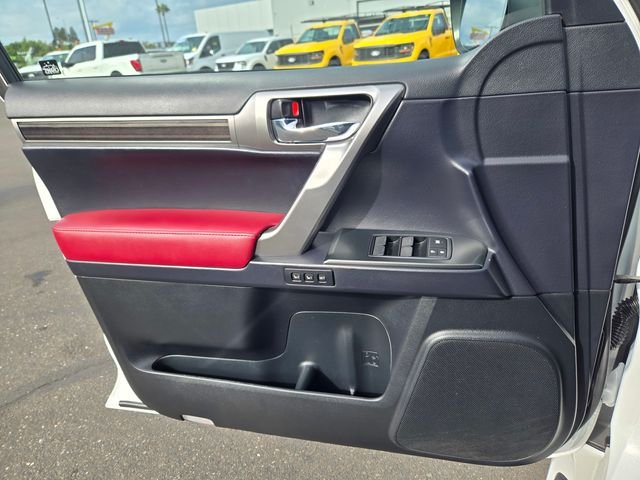 Used 2023 White Lexus 460 image 13