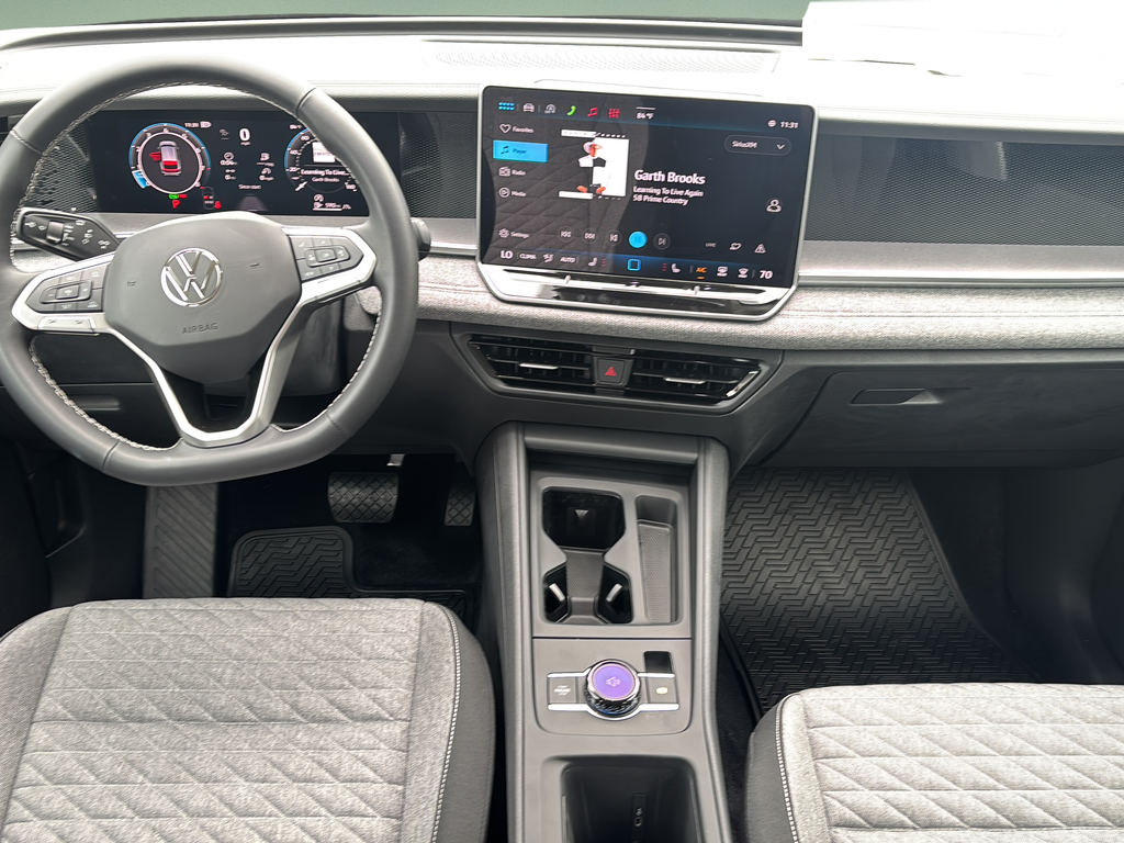 New 2026 Black Volkswagen 2.0T S image 17