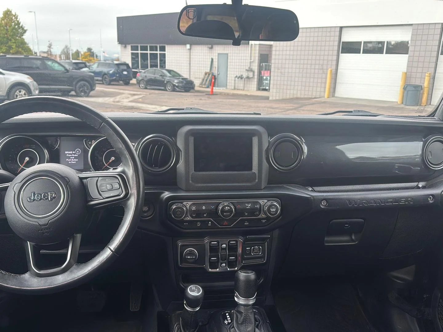 Used 2022 Black Clearcoat Jeep Unlimited Sport Altitude image 9