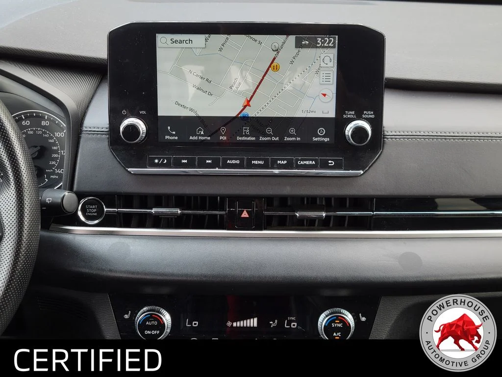 Used 2024  Mitsubishi SE image 22