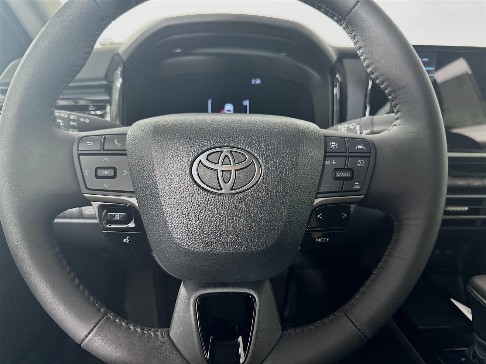 New 2026 Heavy Metal Toyota XLE image 17