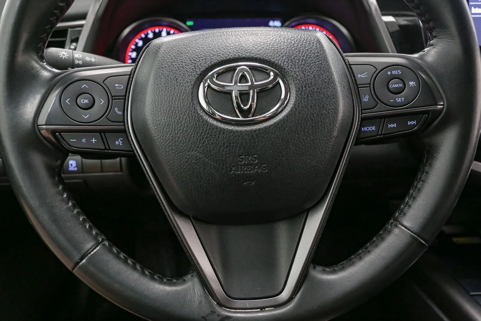Used 2024 Predawn Gray Mica Toyota XSE image 32
