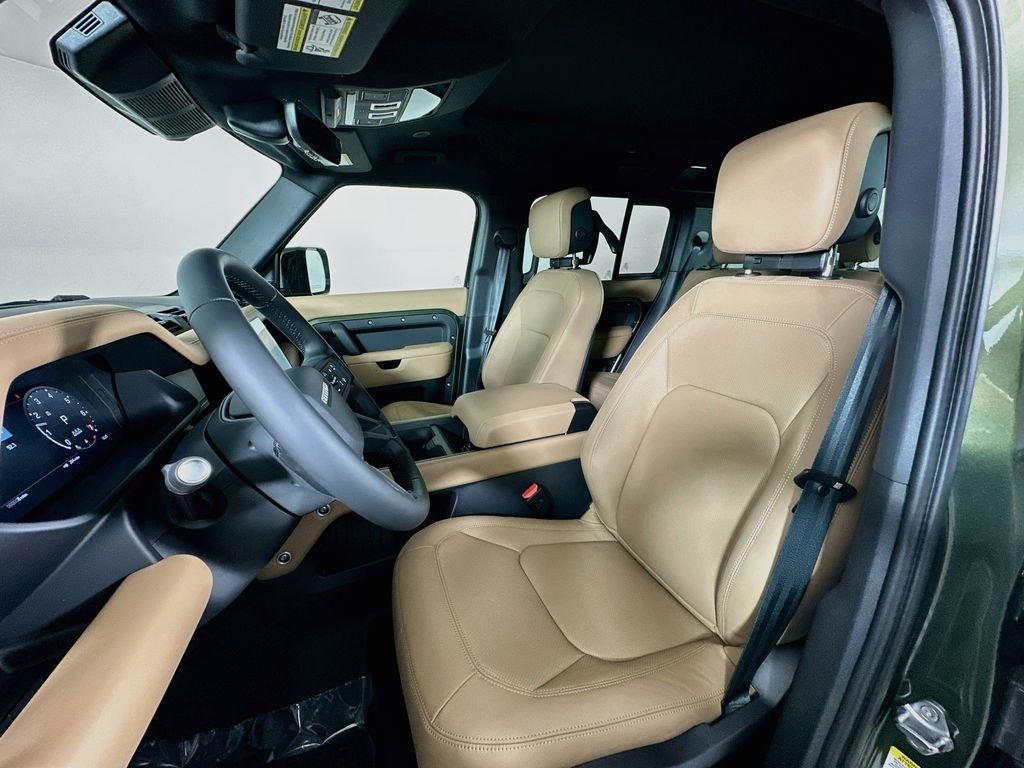 New 2026 Woolstone Green LAND ROVER X-Dynamic SE image 11