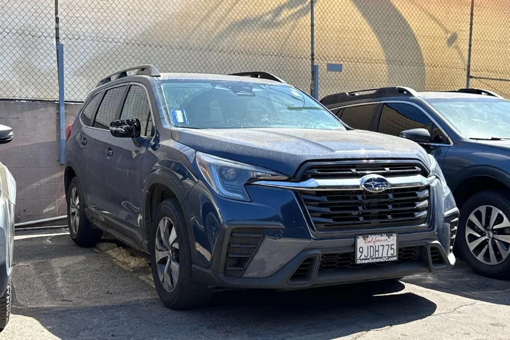 Used 2023 Blue Subaru Premium image 2