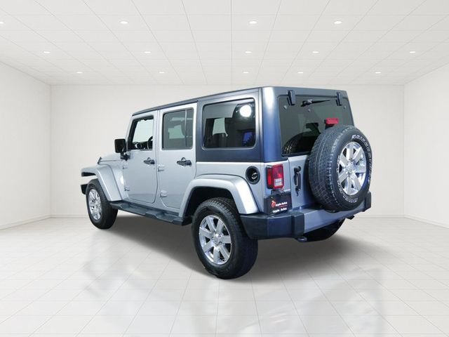 Used 2016 Silver Jeep Unlimited Sahara image 5