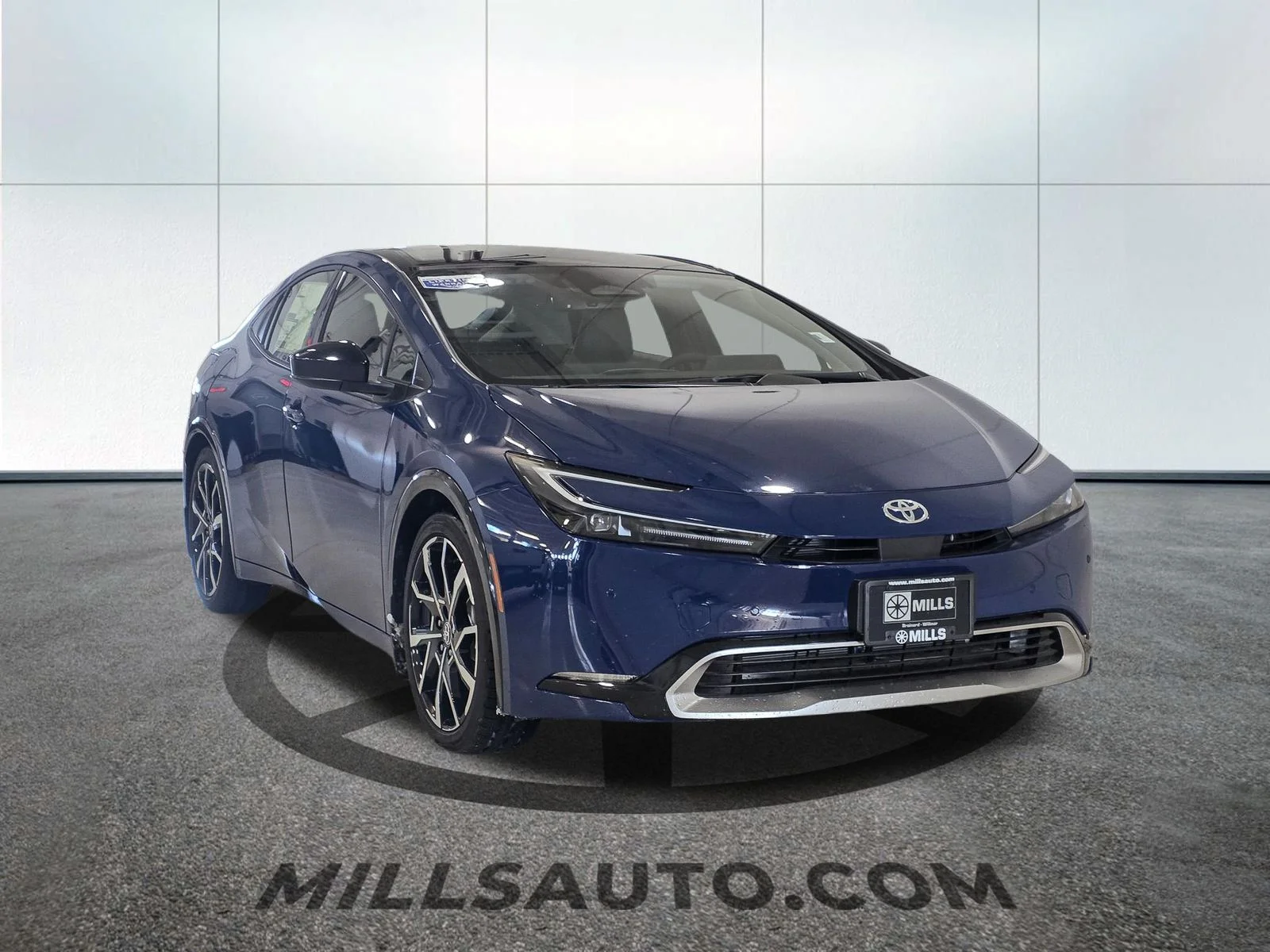 2026 Toyota Prius Plug-in Hybrid XSE - Photo 11