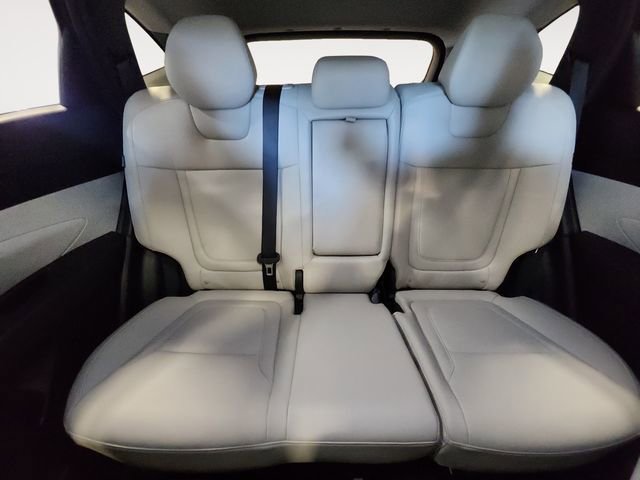 Used 2025 Red Hyundai SEL Convenience image 13