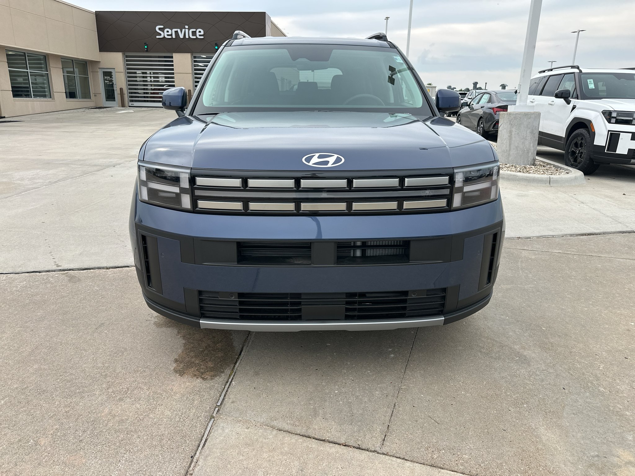 New 2027 Atlantis Blue Hyundai SEL image 13