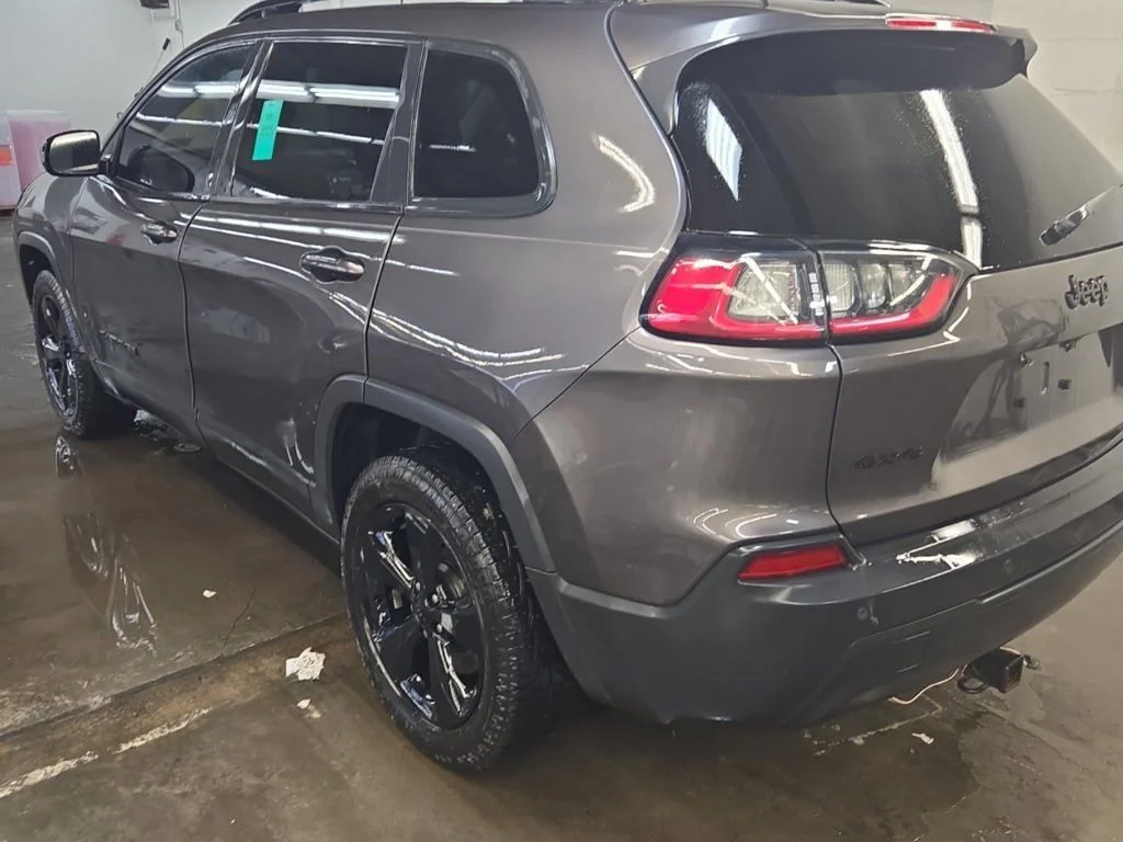Certified Used 2020 Gray Jeep Latitude Plus image 11