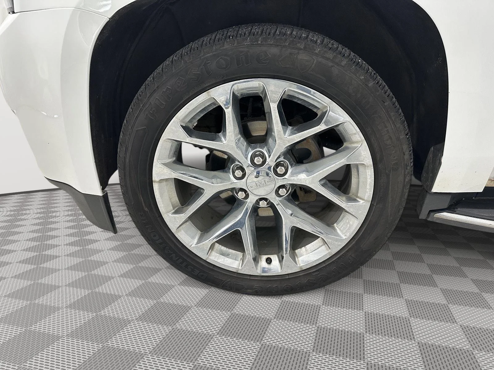 Used 2019 SUMMIT WHITE GMC Denali image 32